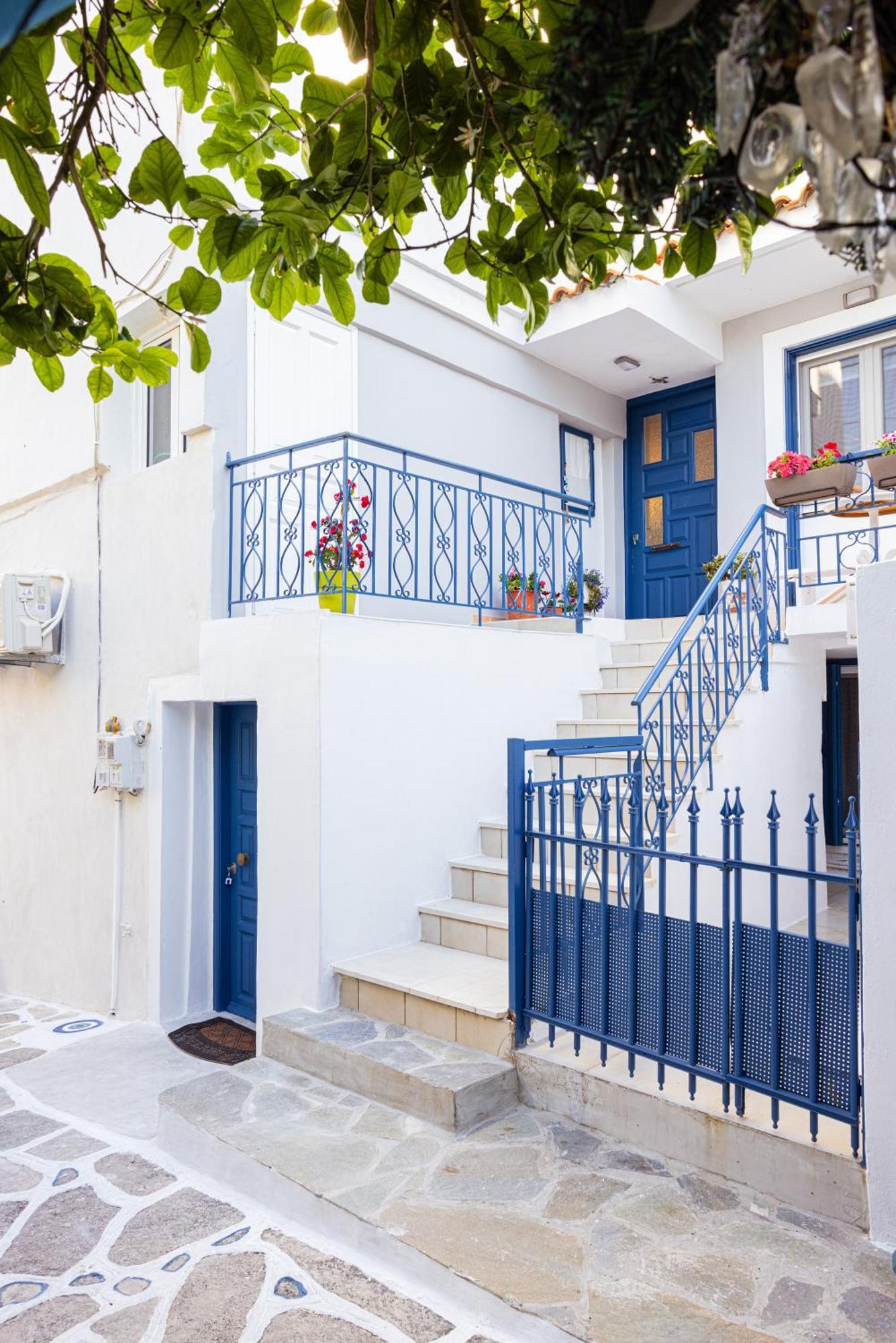 Pythagorio Blue Street Apartment With Balcony エクステリア 写真